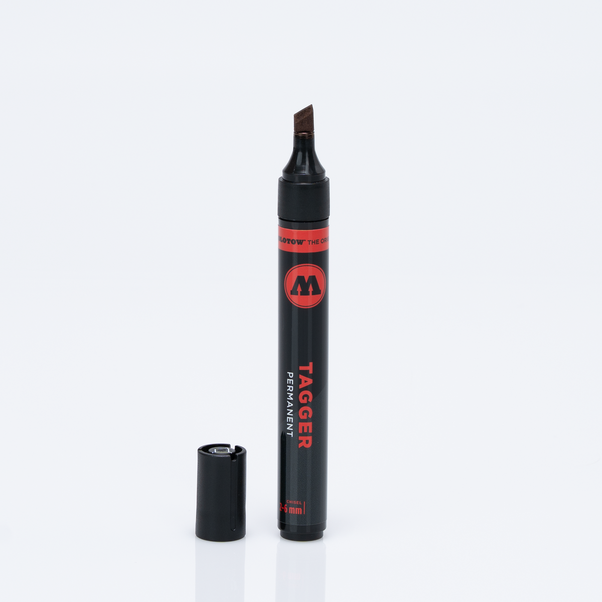 Molotow Tagger Black - 2mm - 6mm Chisel Tip